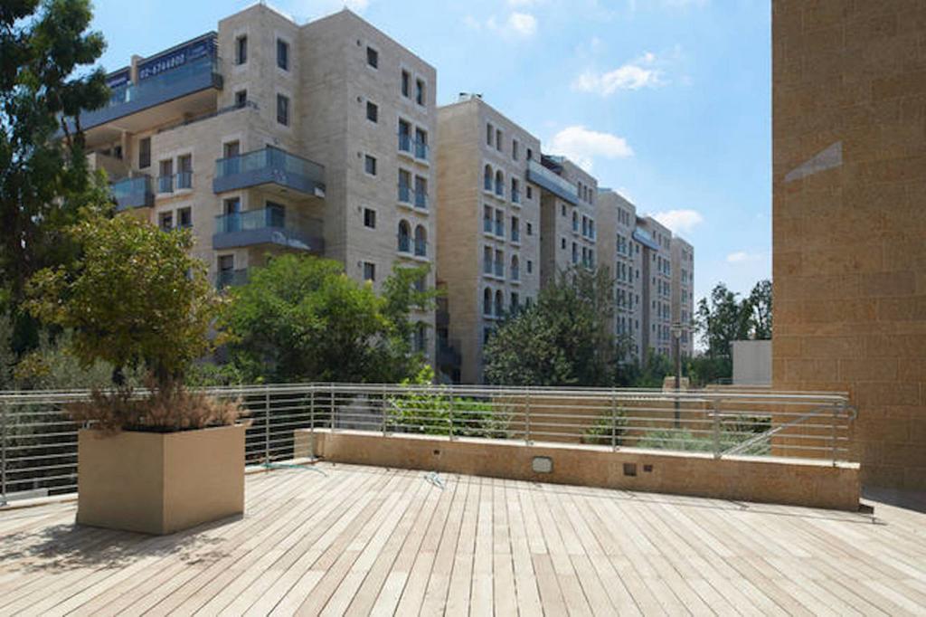 Chic & Quiet Apartments In City Center By Feelhome Jeruzsálem Kültér fotó